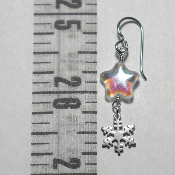 Hand Crafted Handmade Earrings Beaded Star & Snowflake Long Earrings - Picture 4 of 5